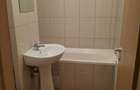inchiriez apartament 3 camere - 8