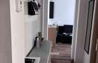 Se ofera spre vanzare apartament cu 3 camere - 4
