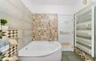 Apartament 3 camere de vanzare Parneava
