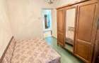 Apartament cu 3 camere semidecomandat în Titan