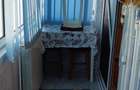 Vand apartament 2 camere decomandat, situat in zona Micro 13 - 2