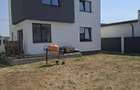 Casă cu 4 camere cu Teren 400 Mp în Pielești