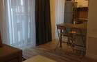 Apartament 2 camere, de închiriat, Central, str. Avram Iancu