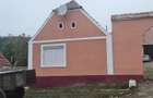 Casa traditionala cu pivnita, anexe caramida 60mp si curte spatioasa - 2