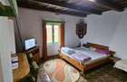 Casa vanzare la Zece Hotare cadru montan pitoresc 3.900 mp intravilan