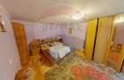 Casă cu 5 camere de vânzare, str. Dragoș Vodă - 10
