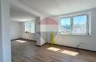 Casa spa?ioasa, complet renovata la interior, 4 camere, 2 bai - 9