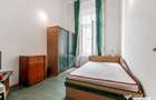 Apartament ultracentral cu 3 camere plus un bonus Comision 0 - 5