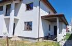 Vila P+1, zona linistita, pentru doua famili. - 17