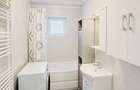 Apartament 2 camere, decomandat, bucatarie inchisa - 1