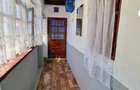 Casa de vanzare ,teren generos - 1