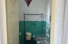 Apartament cu 3 camere nedecomandat în Micro 1 - 2