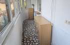 Apartament cu 4 camere, garaj , beci, pod si 3 balcone - 14