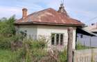 Casă cu 3 camere în Goiești - 1