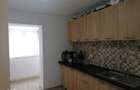 Apartament 3 camere, Decomandat ,Micro 4 ,Etaj 2 - 3