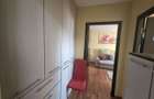 Vand 2 camere zona Astra cu vedere spre Tampa si aer conditionat - 8