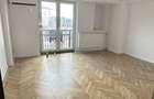 Inchiriez Apartament 4 camere Unirii langa Metrou - 8