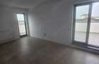 Apartament 4 camere cu terasa generoasa