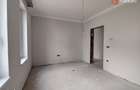Apartament cu 2 camere, 53 mp decomandat, Etaj 1, in Giroc - V10153 - 1