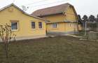 Casă cu 3 camere cu Teren 1800 Mp în Plopeni - 14