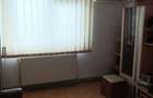 Inchiriez apartament 3 camere complet mobilat ?i utilat cu electrocasnice ?i Tv - 8
