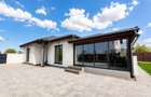 Casa individuala moderna | 4 camere | 2 bai | Teren 500 mp | Izvor - 12
