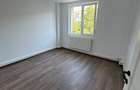 De vanzare apartament cu 2 camere si balcon, zona Liceului 2, renovat - 1