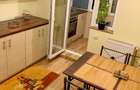 Inchiriez apartament 3 camere, decomandat, etaj 2/4, Gheorghe Doja, Pitesti