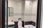 Vand apartament cu 3 camere si doua bai - 2