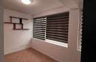 Spatiu comercial de inchiriat | Casa P+1 | 3 garaje | Curte 560 mp | B