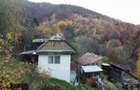 Vand casa renovabila cu teren de 345 mp in Schei