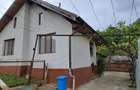 Casa la munte cu parau in curte,in localitatea Nojag.la 18 km.de DEVA - 1