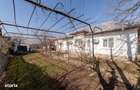 Casa parter + 3.055 mp teren in Costesti - 2