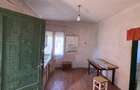 Vand Casa 45 metri patrati. Casa este pe Strada Mierlei nr 19. - 4