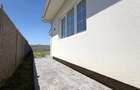 Duplex cu 3 camere, 80 mp utili, 16 mp terasa, 463 mp teren - Sag (Timis)