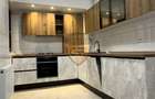 3 camere 95mp, Decomandat, Parcare subterana, Curte Privata  42mp, Buncar