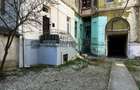 Apartament la casa cu 4 camere si acces auto, ultracentral - 2