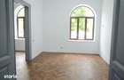 Apartament renovat in cladire interbelica, zona centrala