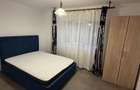 Inchiriez apartament 3 camere - 1