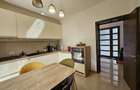Oferta vanzare parte din triplex in Zavoi, 178000 EURO