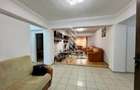 Apartament 3 camere,decomandat,centrala proprie,zona Doro... - 1