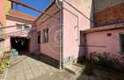 Casa de vanzare cu 4 camere in zona Nufaru, Oradea