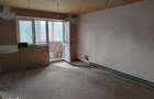 cv 181 Bd.Traian, apartament 4 camere decomandat , etaj II