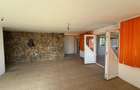 Casă cu Teren 1260 Mp în Făcăeni - 6