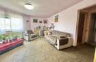 Apartament cu 3 camere si 2 bai la etajul 1 cu centrala zona Soarelui - 1