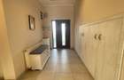 Casa eleganta si luminoasa, situata in zona de case - Mehala - 17