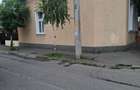 Casa de vanzare cu spatiu comercial - 3