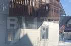 Spatiu comercial si pentru cazare, 8 camere, 119 mp, in Campulung Mold - 1