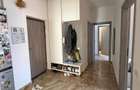 Apartament 3 camere cu CURTE si LOC DE PARCARE
