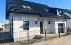 Casa de vanzare, cu 4 camere, 130,80 mp, zona Unirii